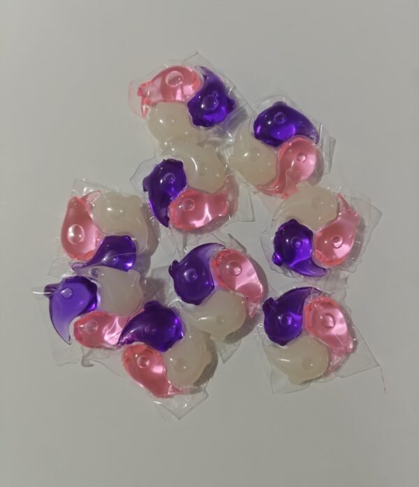 lessive 5 en 1 senteur fraicheur 50 capsules – Image 3